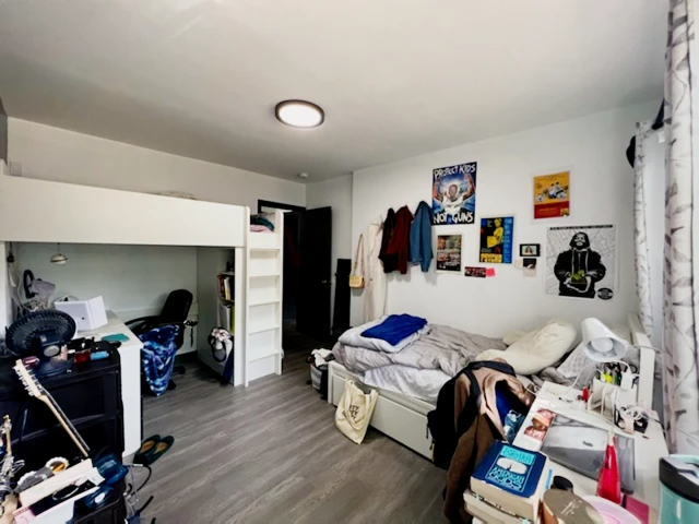 1189 W 29th St63458948221059122