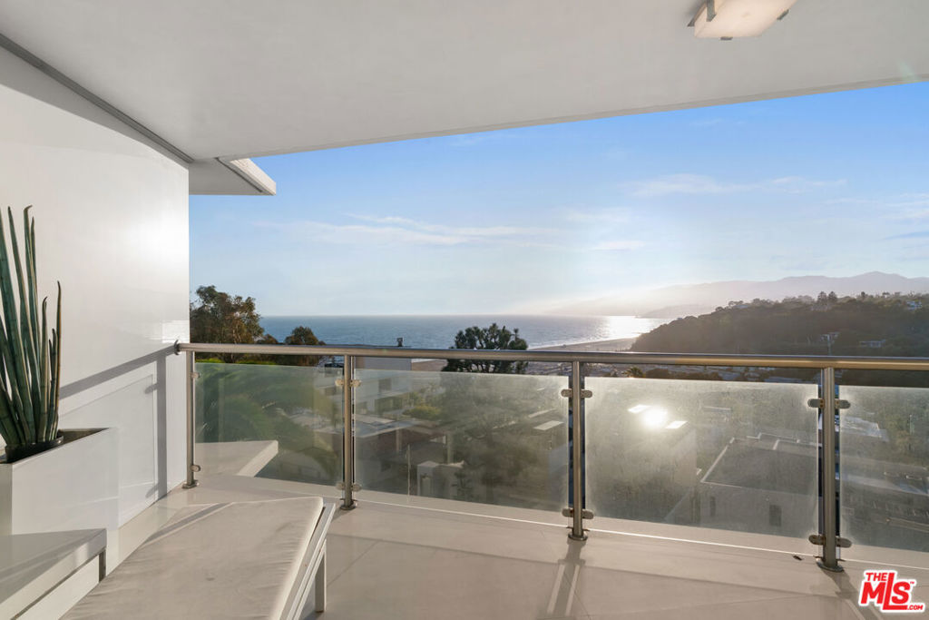 201 Ocean Avenue 409P Santa Monica CA, 9040264131041677699121
