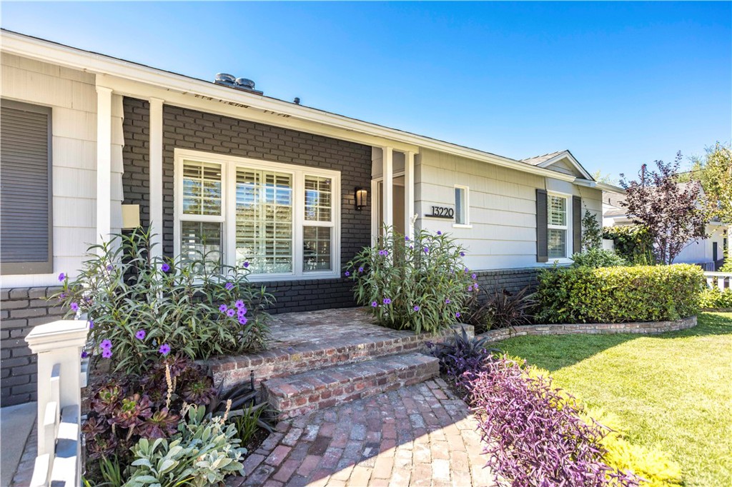 13220 Otsego Street Sherman Oaks CA, 9142363712499236227120