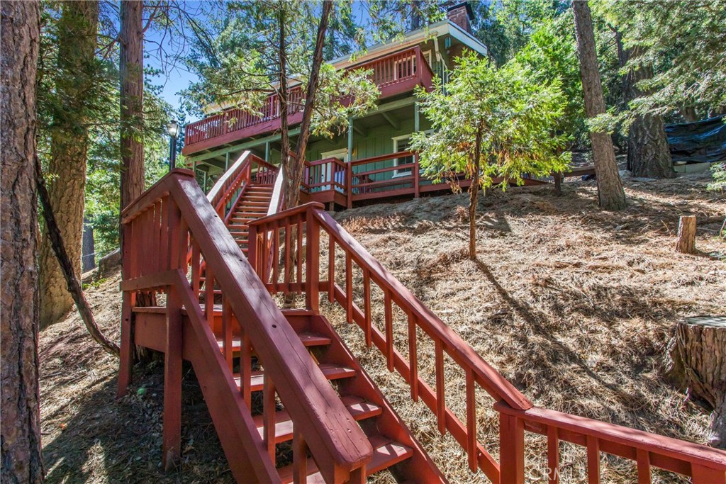 1062 Lausanne Drive, Crestline CA, 9232563657538038785122