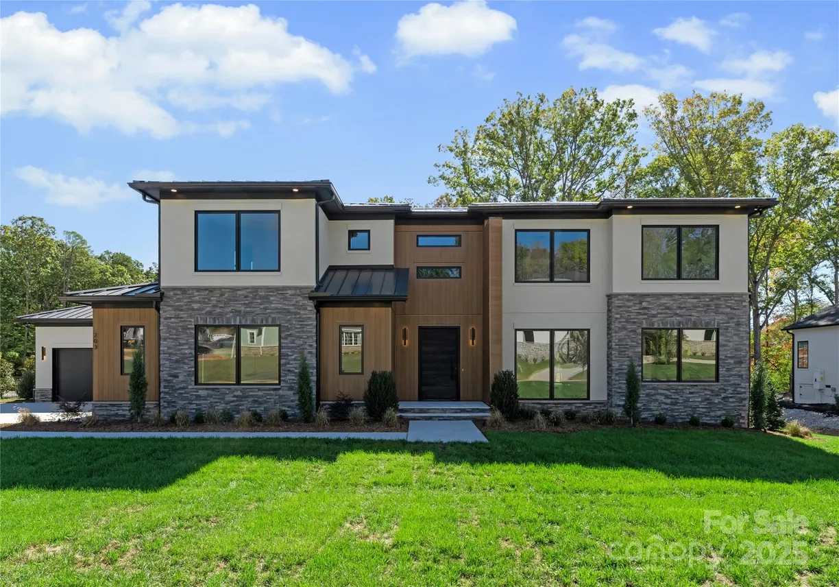 203 Sugar Maple Lane, 23
