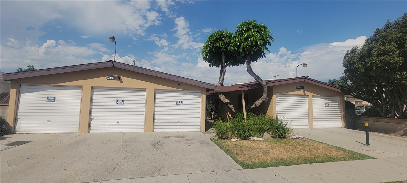 9525 Bowman Avenue, South Gate CA, 9028063632147633411121