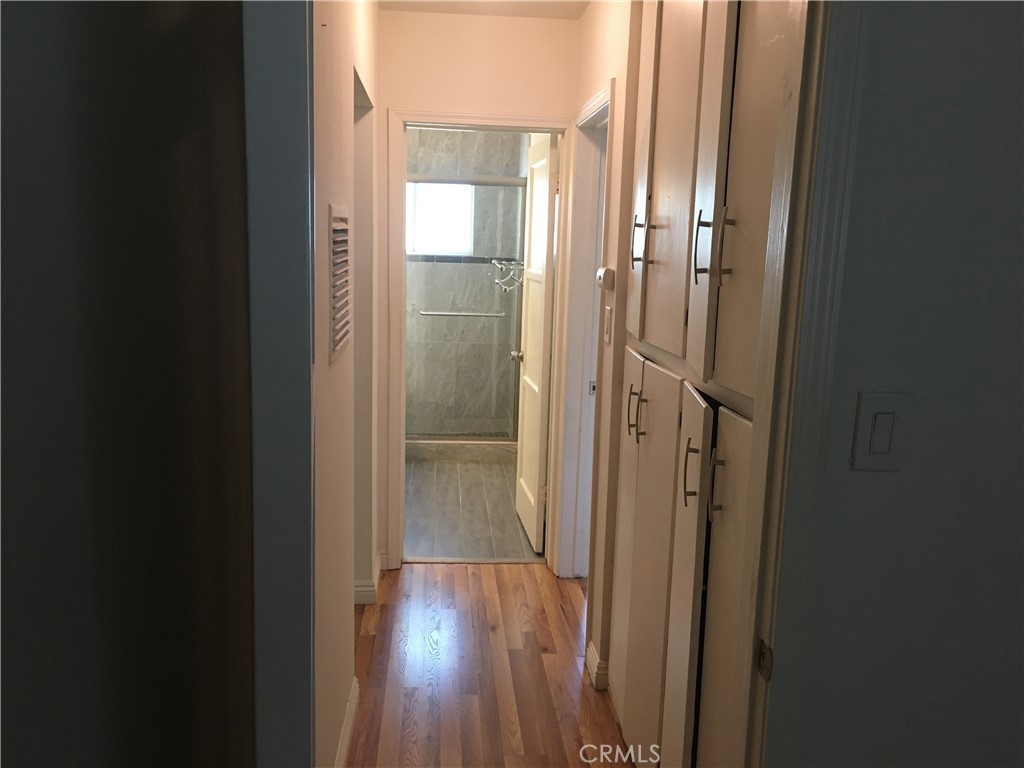 4933 Cahuenga Boulevard North Hollywood CA, 9160164122421668483120