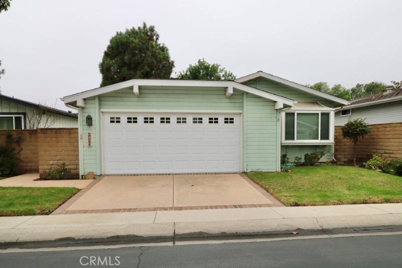 2544 Forrest Lake 20 Santa Ana CA, 9270564091953796483120