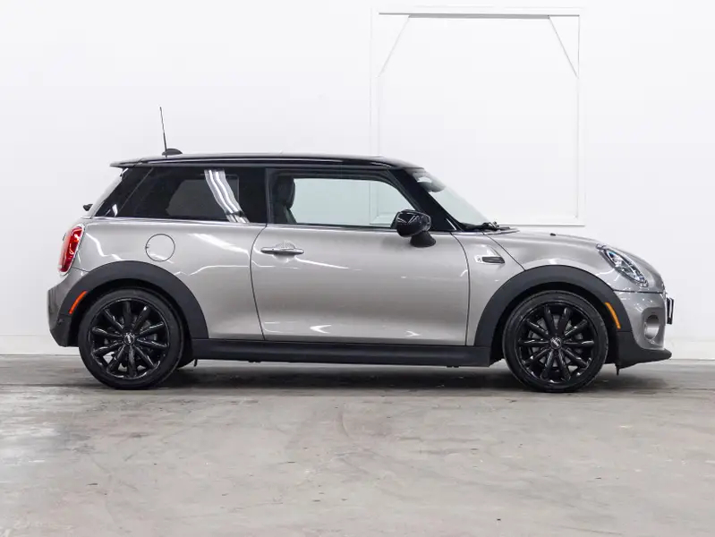 2020 MINI 3 Door64498175141377121