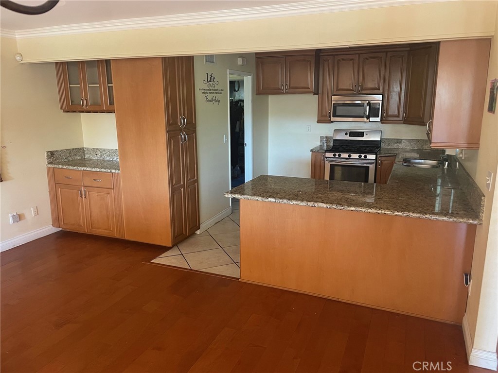16900 Labrador Street, Northridge CA, 9134364099577971073120