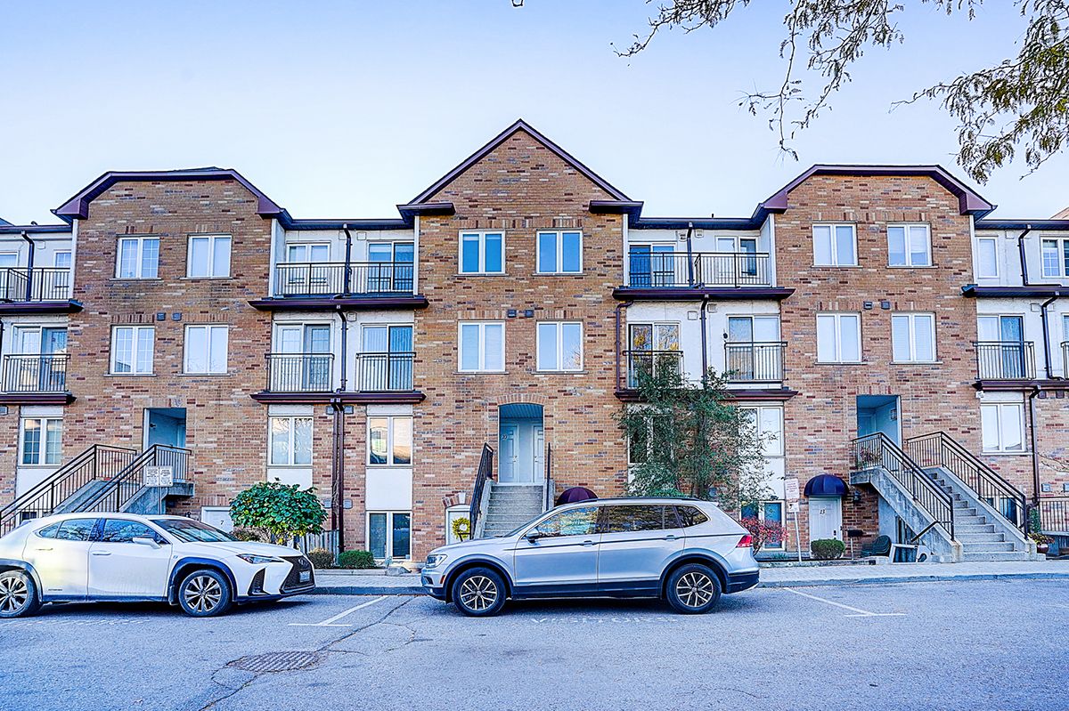 11 988 Sheppard Avenue W