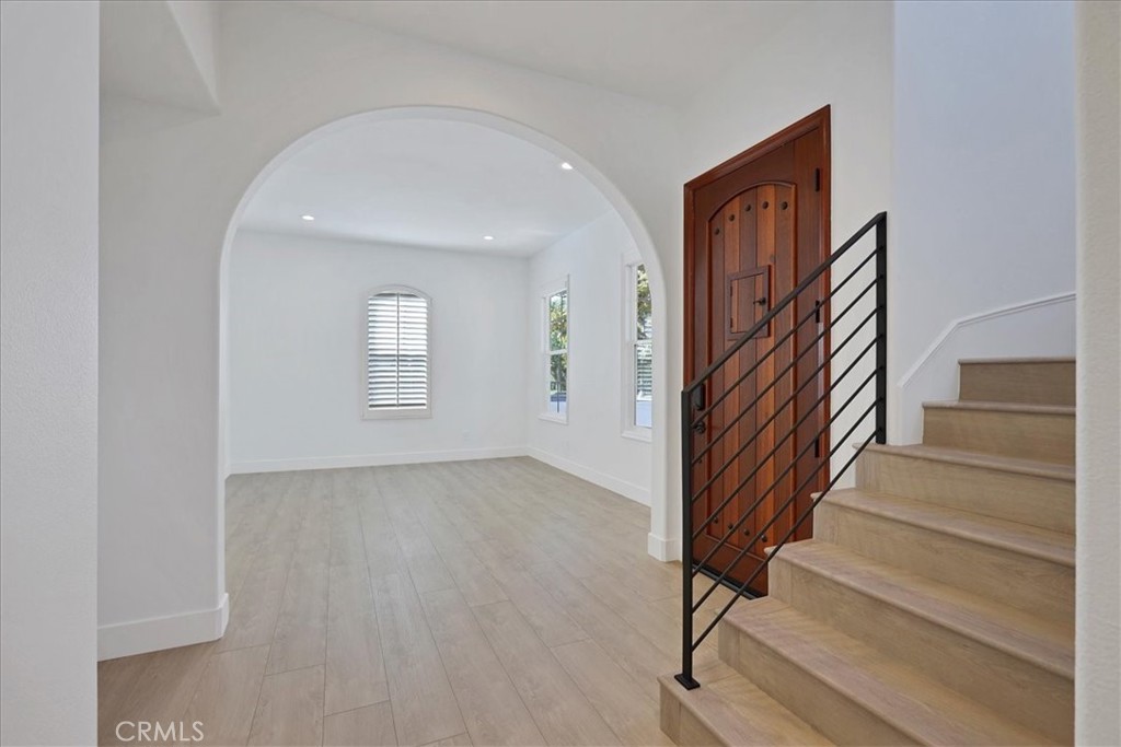 16 Oroville Irvine CA, 9260264100138385153121