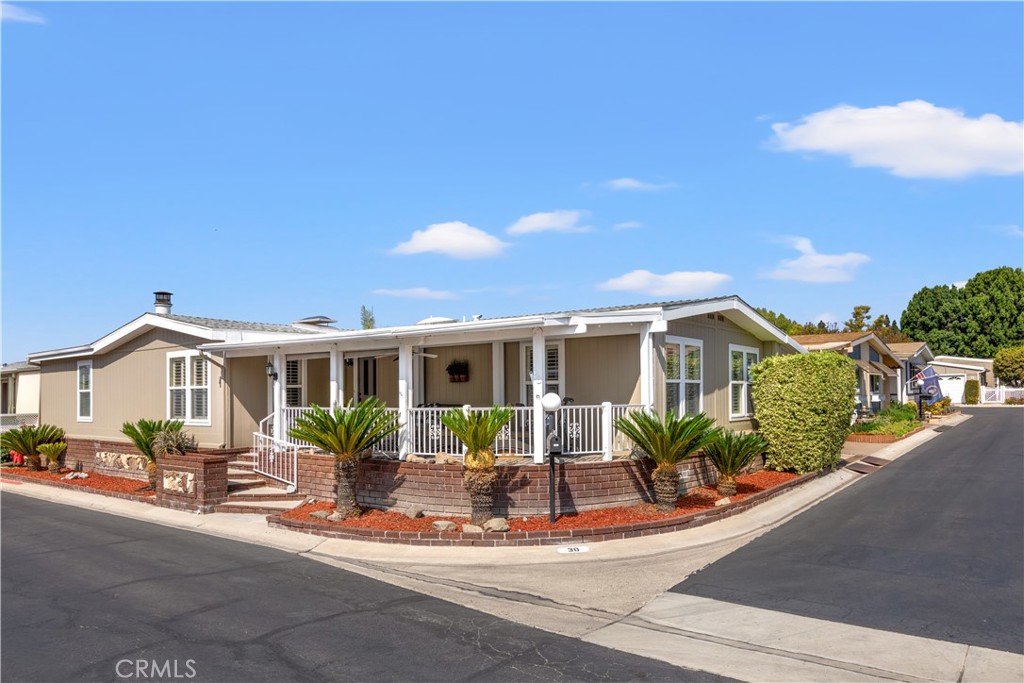 5200 Irvine Blvd. Space 30 Irvine CA, 9262064035083753858120