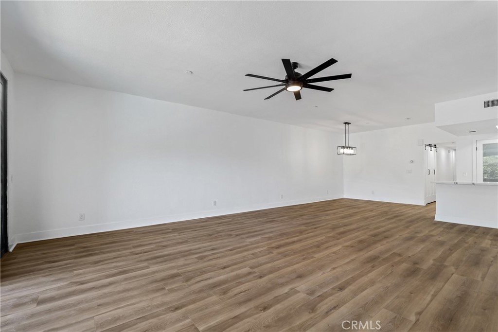 22570 Bass Place 11 Canyon Lake CA, 9258764119933018370121