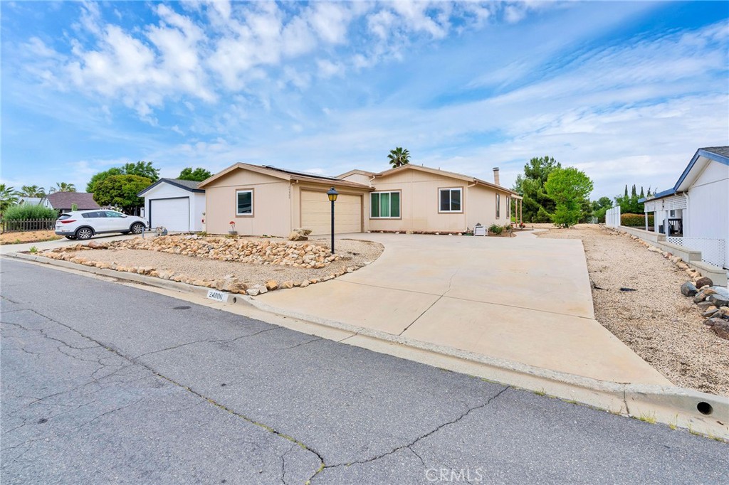 24800 Cornstalk Rd. Wildomar CA, 9259564101324161410121