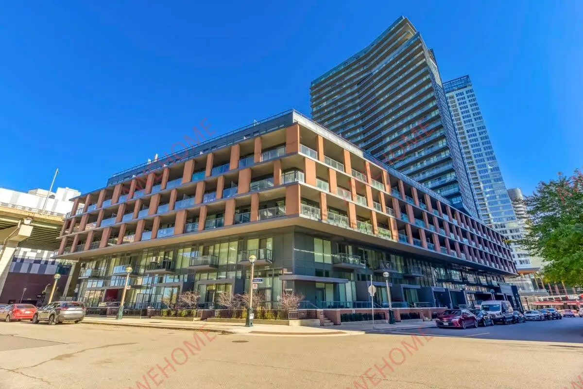 The Mews Waterfront63746317310593120