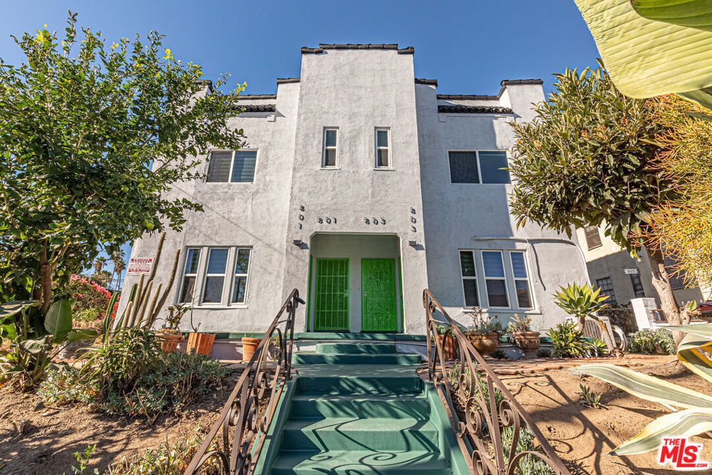 801 N Alexandria Avenue, Los Angeles CA, 9002964130138253185122