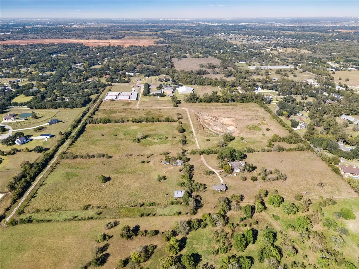 5015 Farm Market 359 Road 