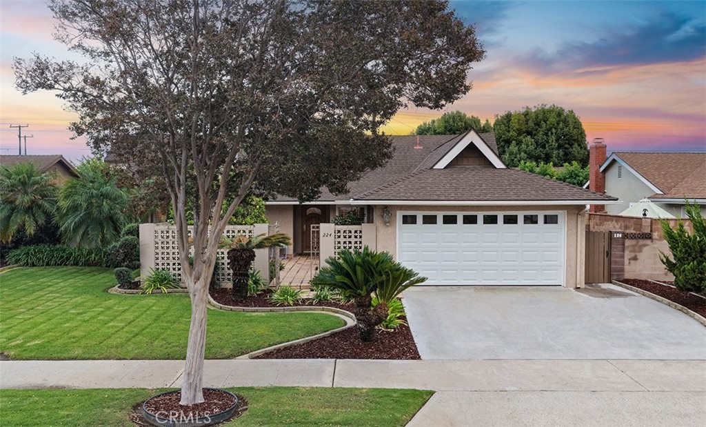 224 W Crystal View Avenue, Orange CA, 9286564096676327299120