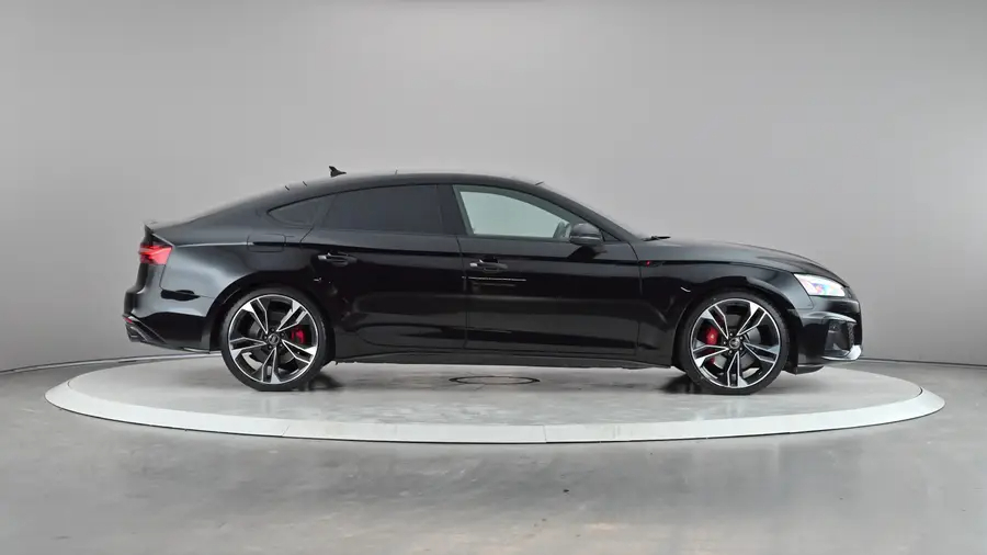 2023 Audi S564386880781826122
