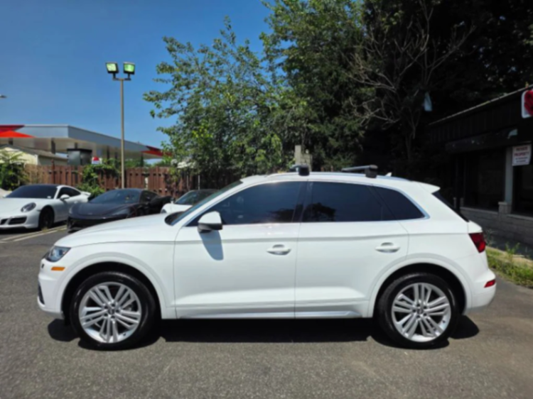 Pre-Owned 2020 Audi Q5 45 Tfsi Premium Plus Sport Utility 4D63278277724163122