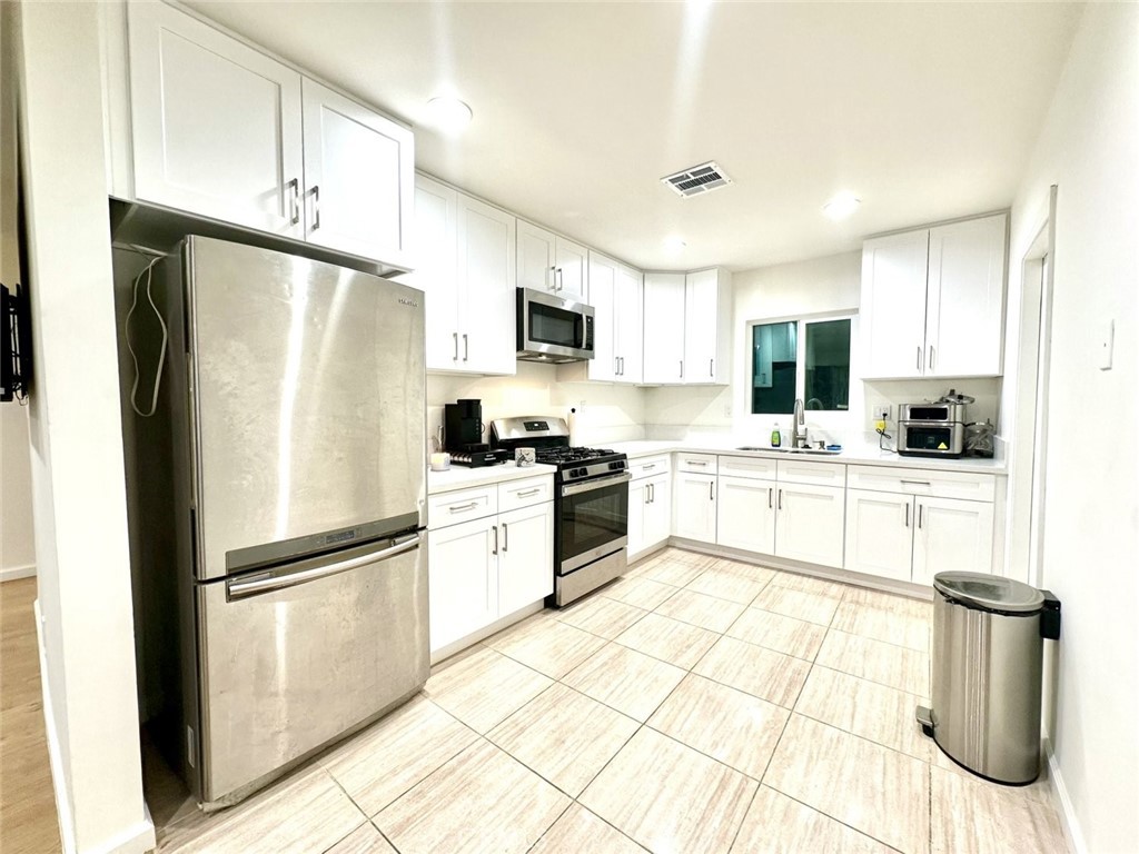 7732 Wyngate Tujunga CA, 9104264100554076034120