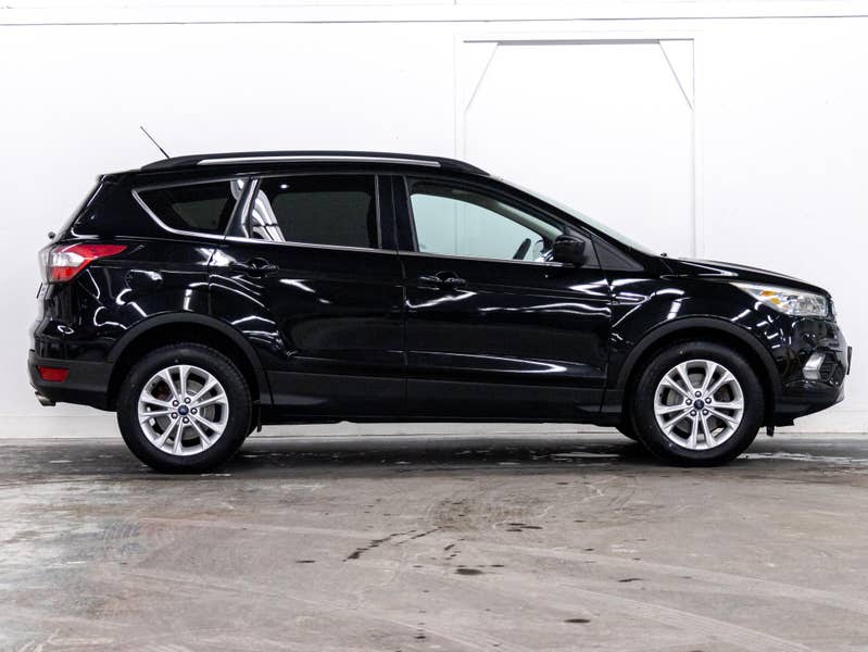 2017 Ford Escape64212527163394123