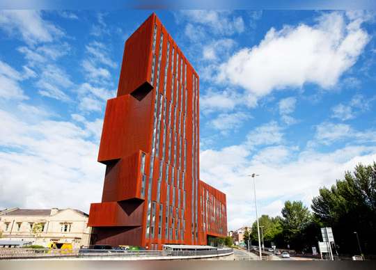 Broadcasting Tower, Leeds64289789593089122