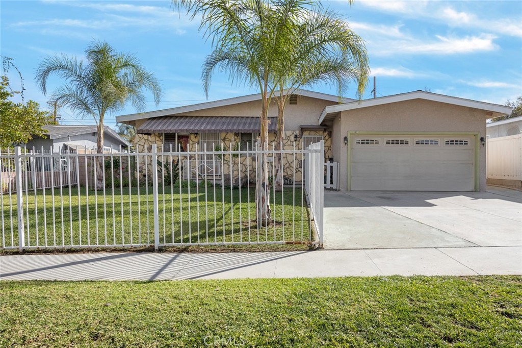 1138 Acacia Street, Corona CA, 9287964107777428866122
