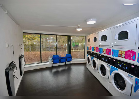 Carr Mills, Leeds64289496564866121