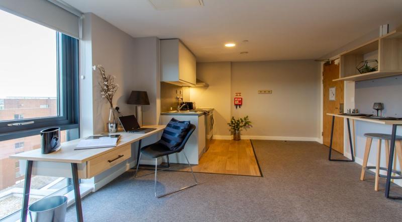 Straits Manor64971924093569123