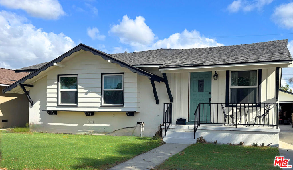 11433 214th Street, Lakewood CA, 9071563867091481091121