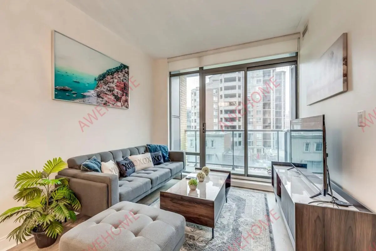 Yorkville Jewel 1 Bedroom Suite63746573020419120