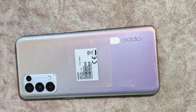 OPPO Reno 5