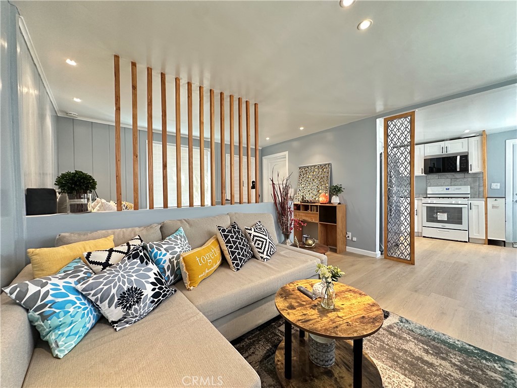 $3,000/month 3680 Del Mar Boulevard Pasadena CA, 9110764134736265729122