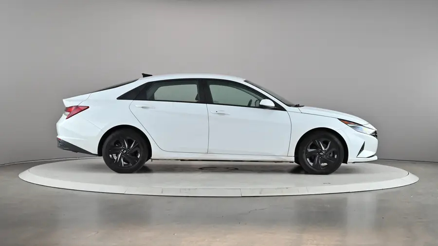 2022 Hyundai Elantra63869622996993122