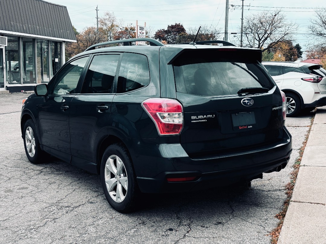2015 Subaru Forester 2.5i Touring Package64961854631170122