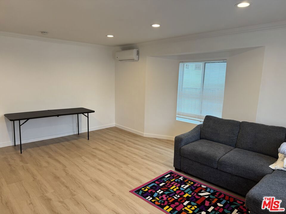 931 S Sherbourne Drive 931 Los Ángeles CA, 9003564133559057666122