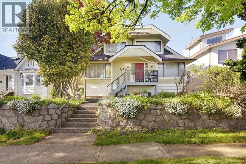 1373 W 64th Avenue, Vancouver, BC
