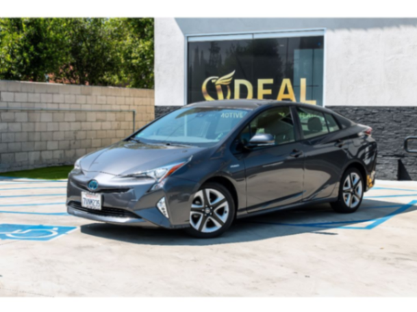 2016 TOYOTA PRIUS THREE TOURING63335173397889122