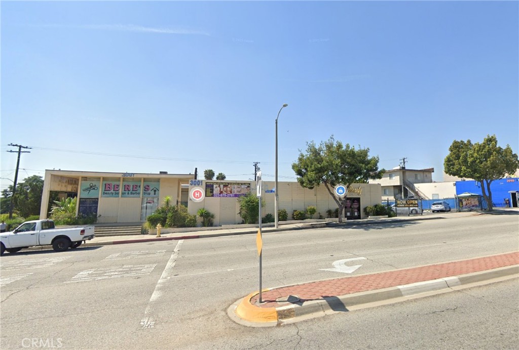 9307 9307 S Central, Los Angeles CA, 9000263879436622211120